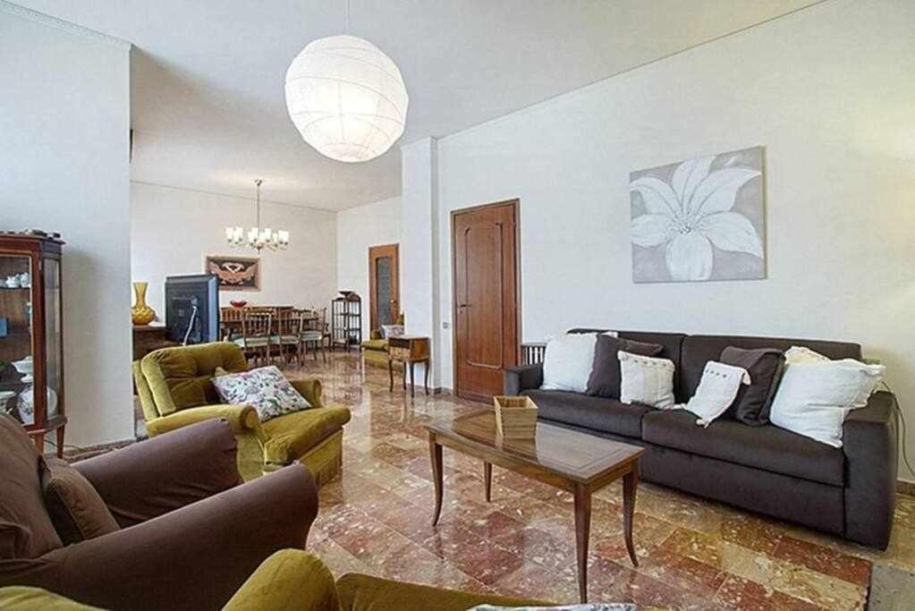 Frati Bigi With Two Bedrooms And Parking Florence Exterior photo