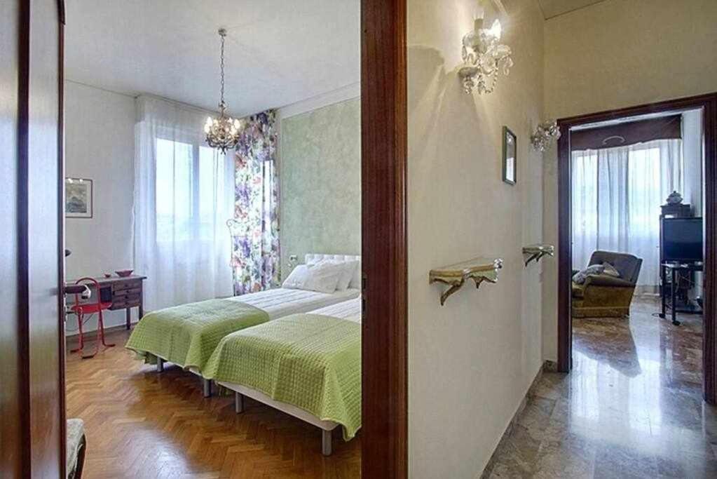 Frati Bigi With Two Bedrooms And Parking Florence Exterior photo